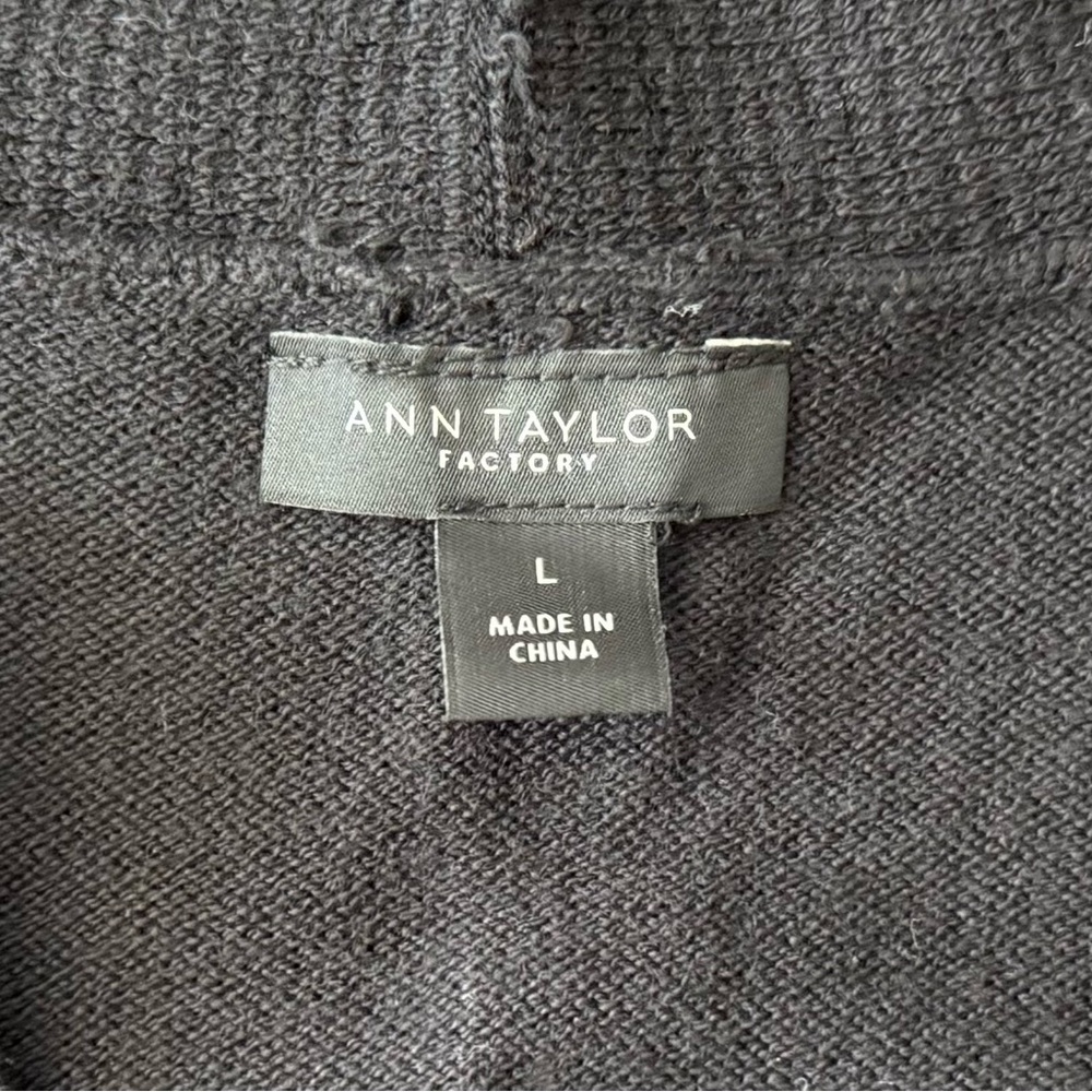 Ann Taylor Factory Black Wrap Sweater Size L - Picture 5 of 5